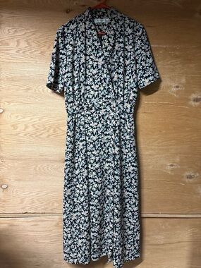 Chaus | Dresses | Chaus Faux Wrap Midi Dress | Poshmark